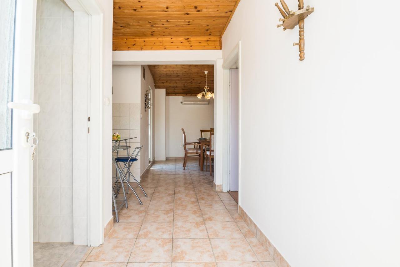 فير Paula Apartments المظهر الخارجي الصورة