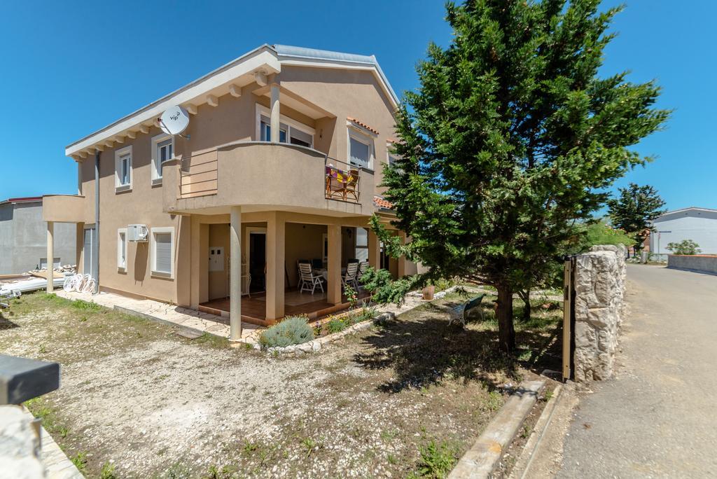 فير Paula Apartments المظهر الخارجي الصورة
